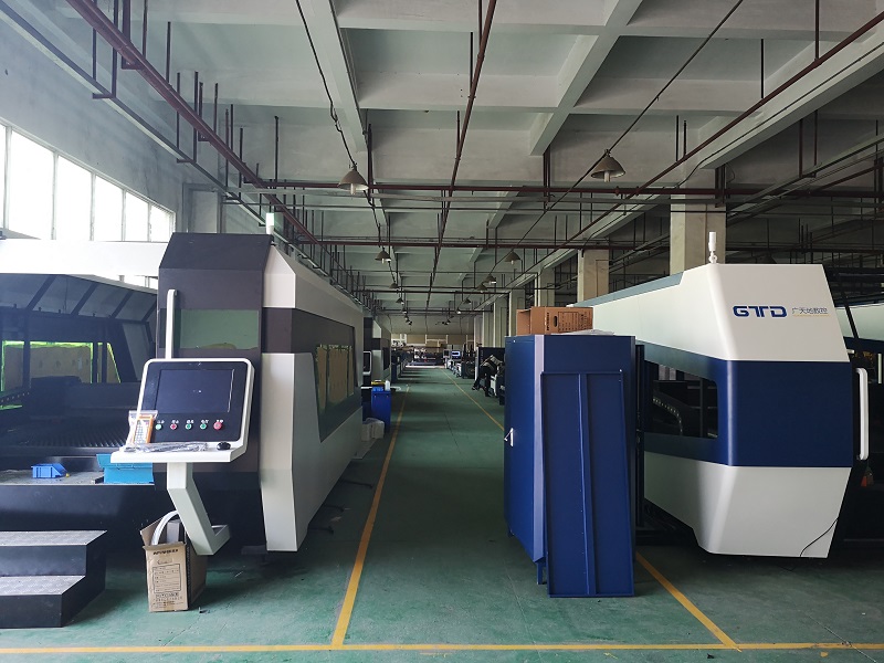 國內(nèi)光纖激光切割機市場前景及現(xiàn)狀