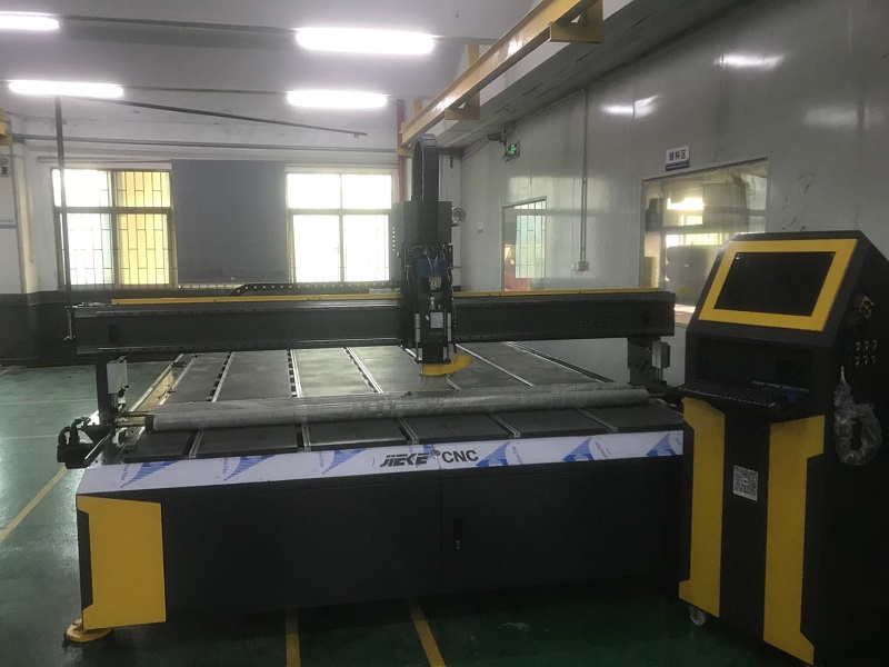 鋁單板雕刻機(jī)雕刻金屬要注意什么